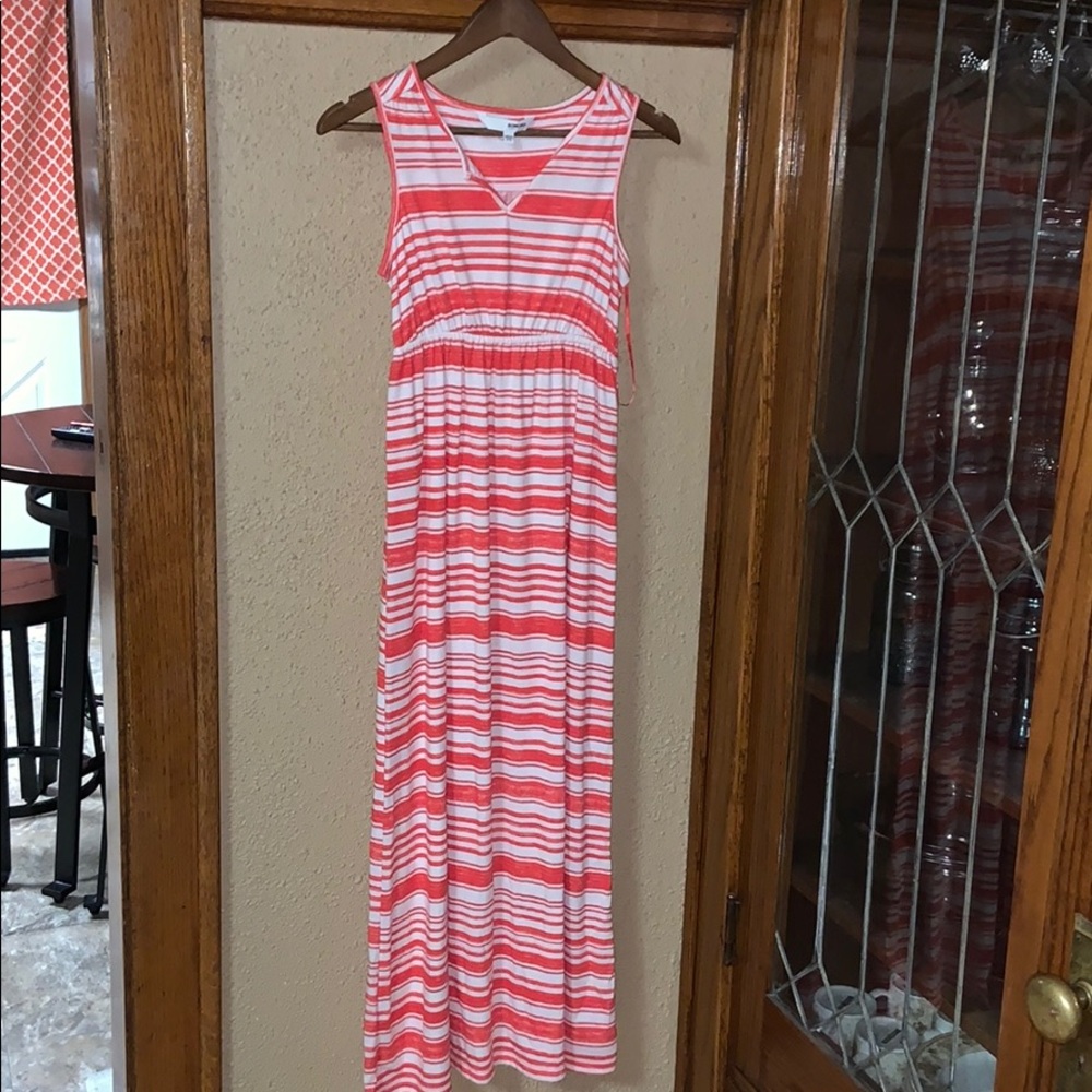 Sonoma sleeveless dress